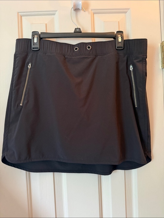 Athleta Pants - Athleta Black Activewear Skort with Zip Pockets